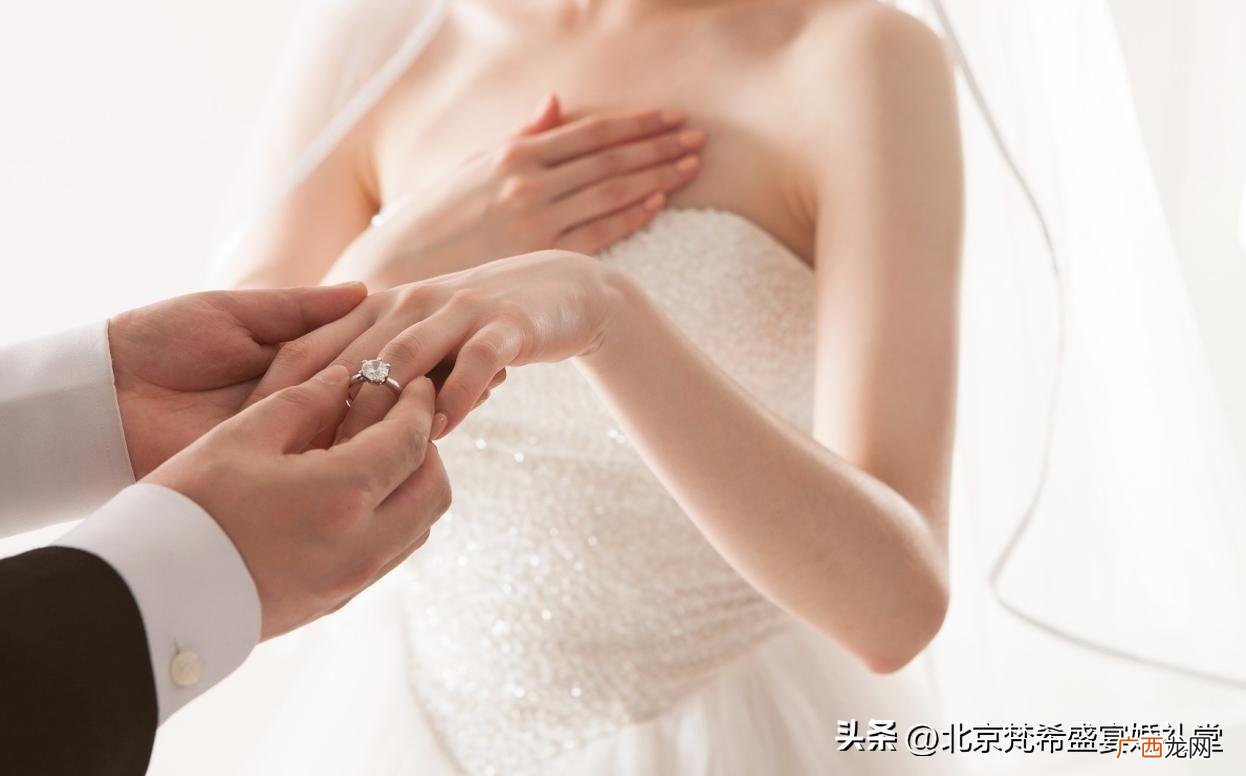 结婚戒指尺寸对照表及测量方法 戒圈大小测量对照表