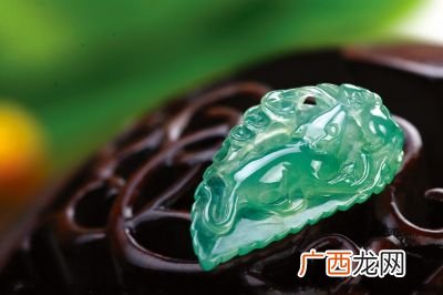 怎么识别翡翠,如何分清翡翠？