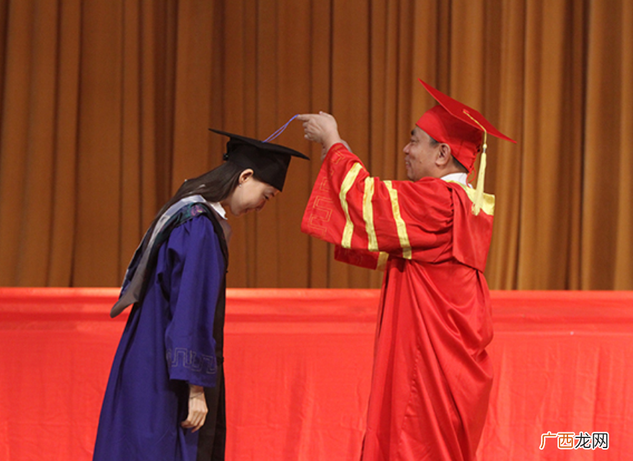 很多人以为是研究生，其实错了 学历最高是什么学位