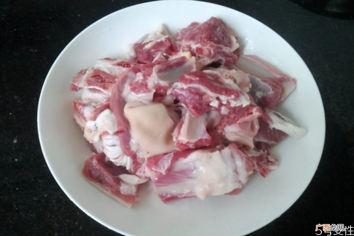 终于彻底搞清楚羊肉没有膻味原因与做法 羊肉为什么有膻味