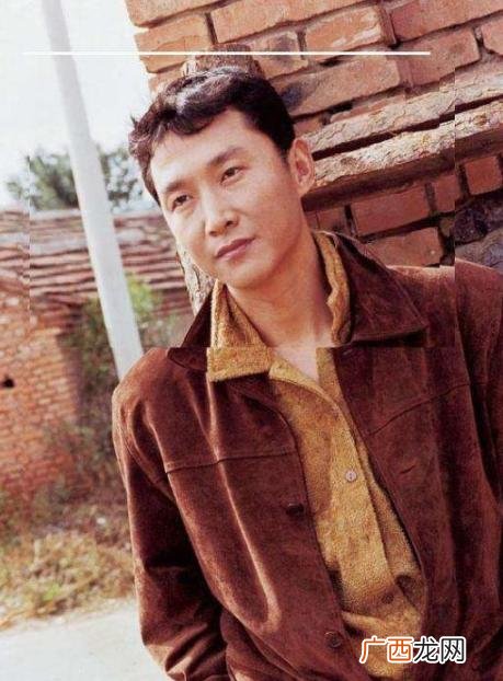 电视剧插翅难逃的男主角是谁演的 张世豪是谁扮演的