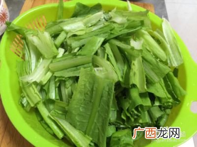 油麦菜怎么炒,15 怎么抄油麦菜最好吃了？
