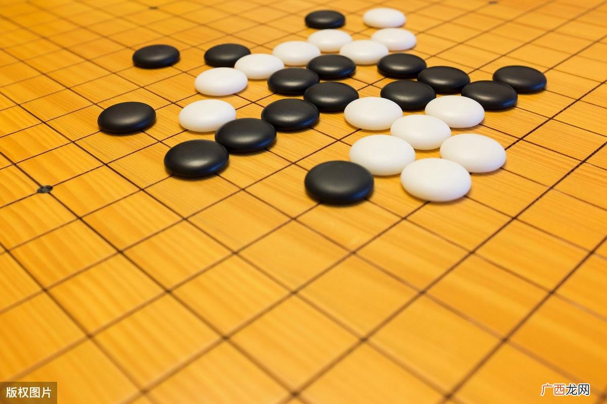 五子棋的玩法和规则教程 五子棋规则简介