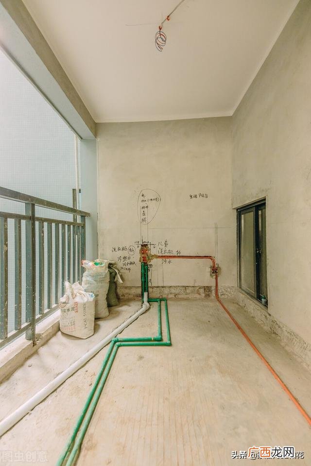 室内家装水管怎么走标准 装修房子水管走顶好还是走地好