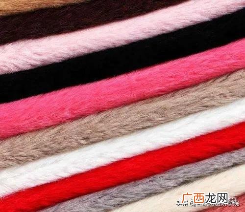 买衣服前建议先了解 腈纶是什么面料优缺点