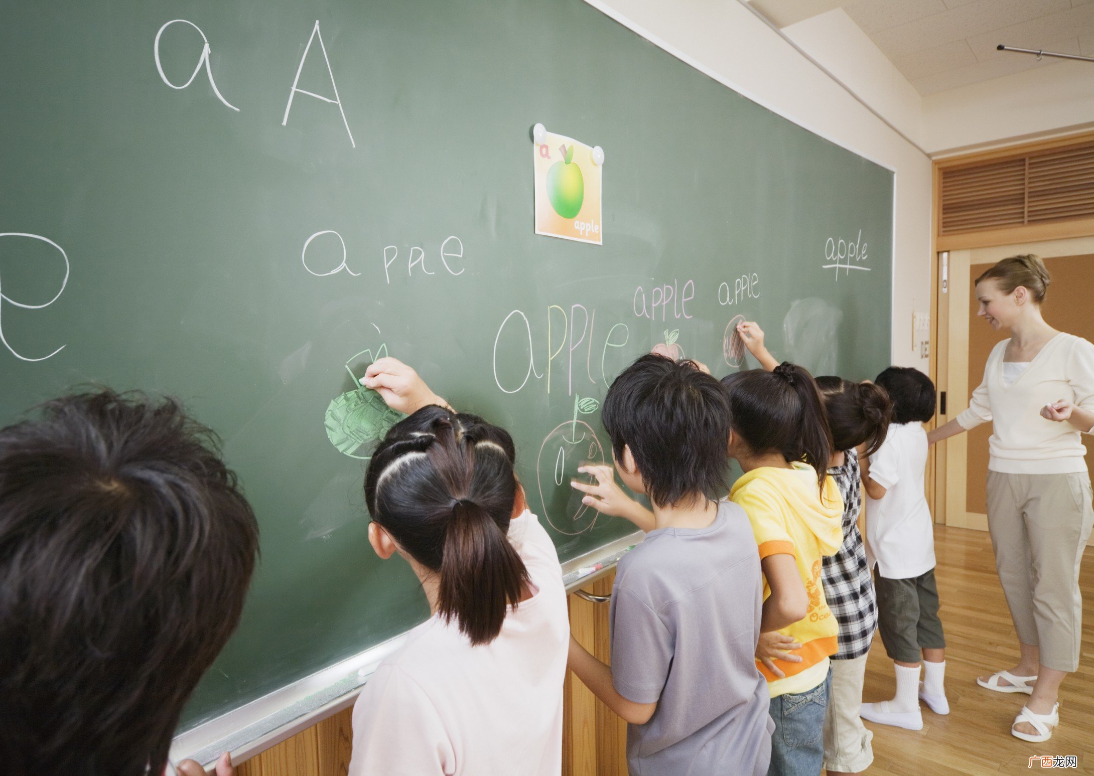 国家规定小孩几岁上一年级 现在几岁上一年级有规定吗