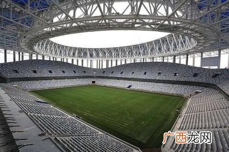 沙特阿拉伯在哪个时区,电子表上北京时间的缩写是BJS还是CHI？