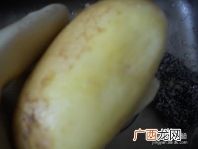 土豆怎么快速去皮,小土豆怎么去皮最快又简单？