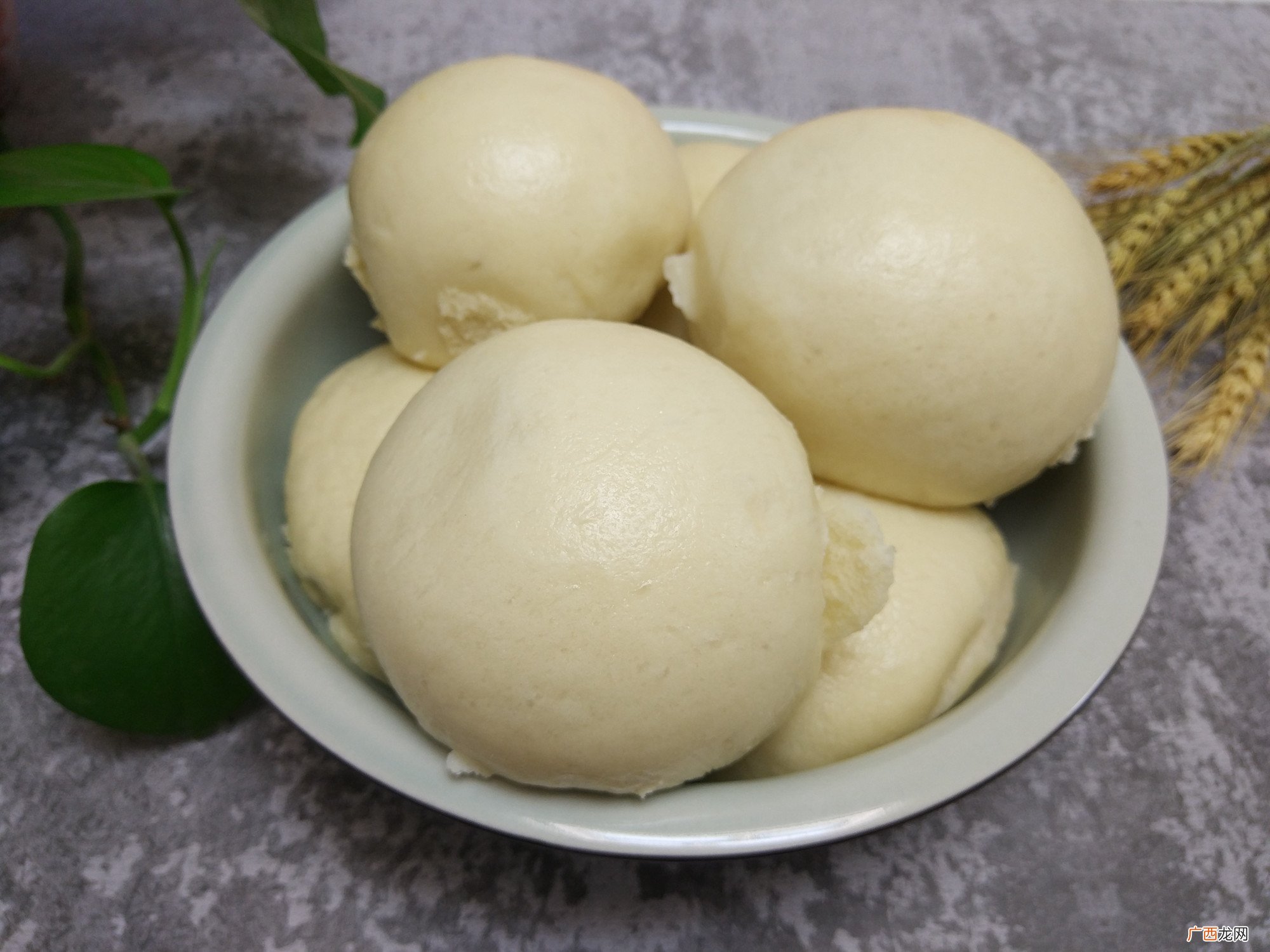 食用小苏打怎么做馒头才松软 小苏打能用来发面蒸馒头吗