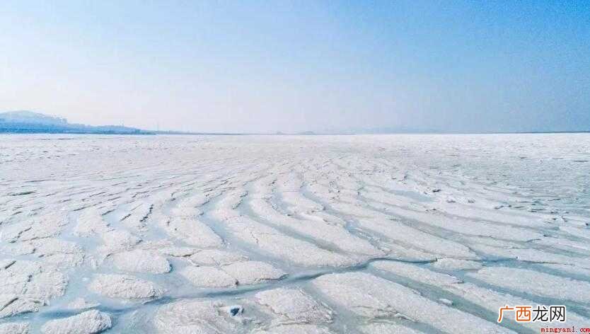 关于有关雪的诗句有哪些 有关雪的诗句有哪些