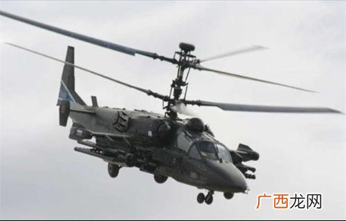 为什么直升机有两个螺旋桨,为什么直升机的2组螺旋桨向相反方向转动?