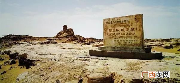 不破楼兰终不还的上一句,不斩楼兰誓不还还是不破楼兰终不还?