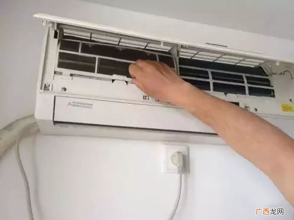 空调被怎么洗,水洗棉空调被可以放洗衣机里洗吗?