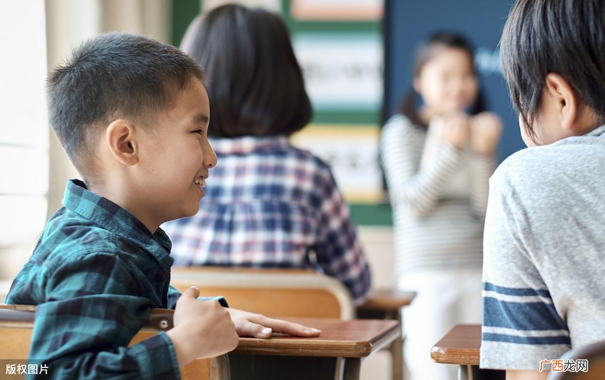 如何帮助孩子纠正上课说话 孩子上课说话屡教不改怎么办