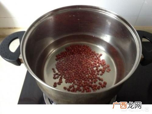 红豆米饭怎么做,怎么做红豆米饭?