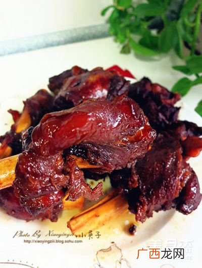 羊棒骨的做法与配料,侠客美食卤羊棒骨的做法？