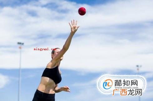 你了解扔铅球的方法方式吗?一起来瞧瞧吧 扔铅球的技巧方法