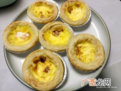 如何用空气炸锅做蛋挞,空气炸锅做蛋挞需要把锡纸去掉吗？