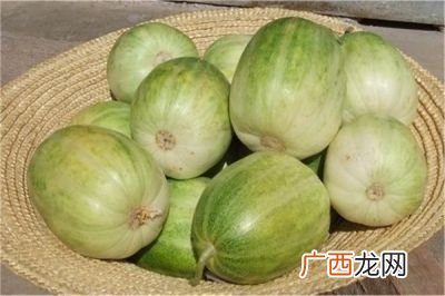 香瓜怎么吃,香瓜怎么吃更香?:[2]切块吃？
