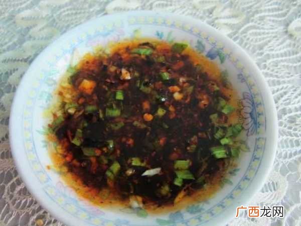清水虾的蘸料怎么调,海底捞清水锅怎么调味？