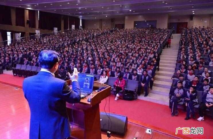 优秀教师获奖感言怎么写 教师获奖感言怎么写