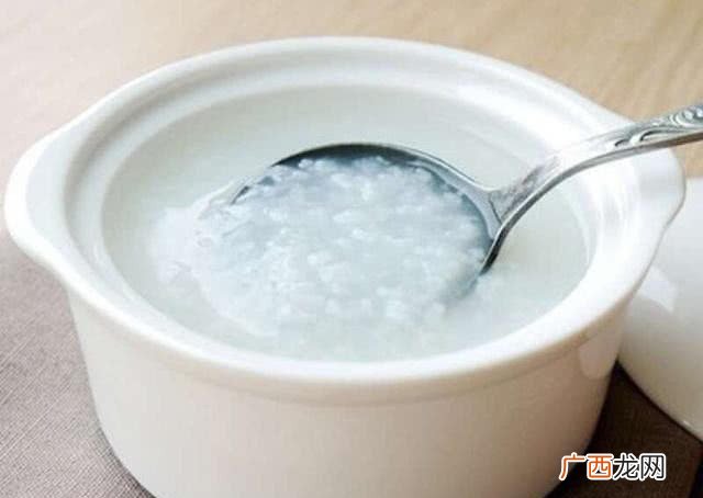 怎么煮粥放多少米和水,1碗米煮粥放多少水？