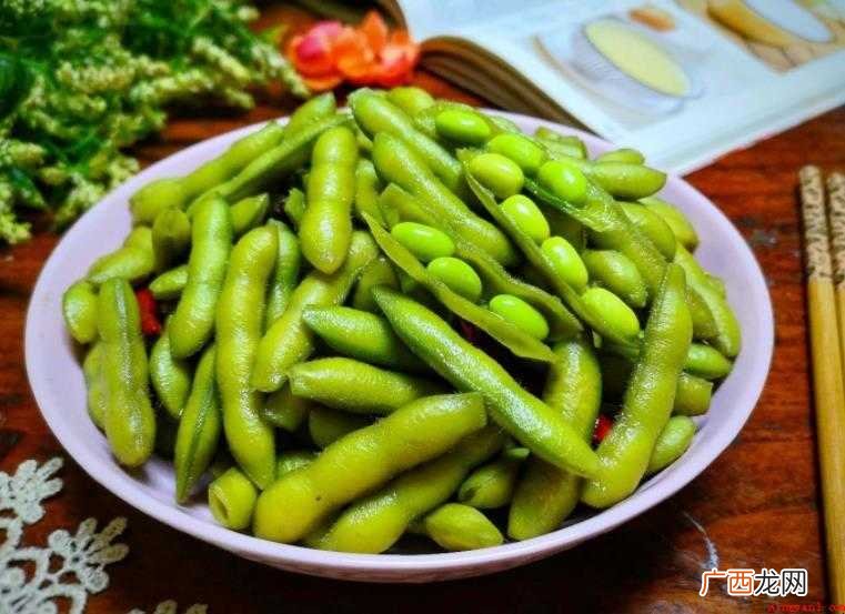 煮毛豆怎样才能是翠绿色 煮毛豆怎样才能是翠绿色的