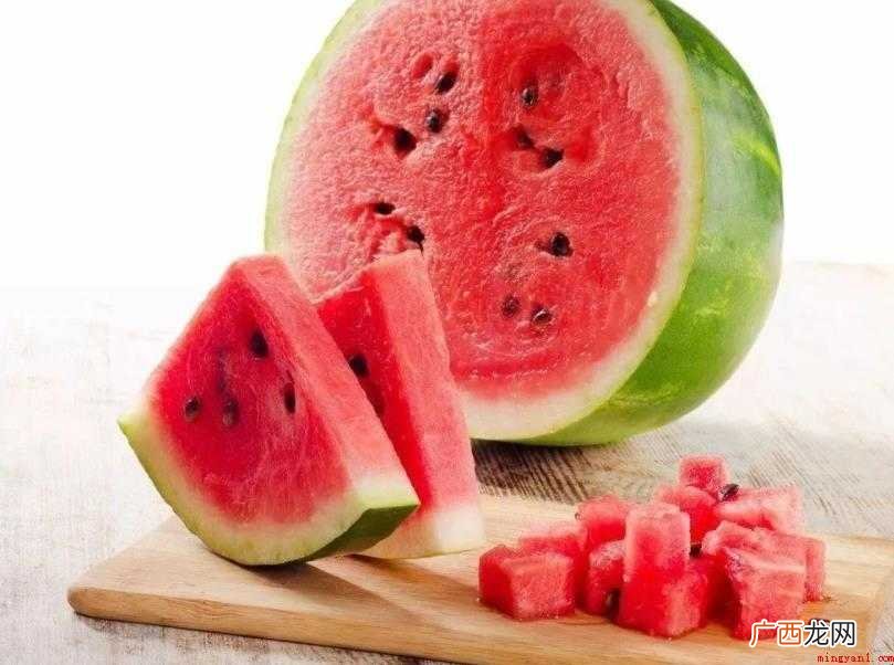 西瓜的热量是多少 一个西瓜能顶6碗米饭 西瓜的热量是多少