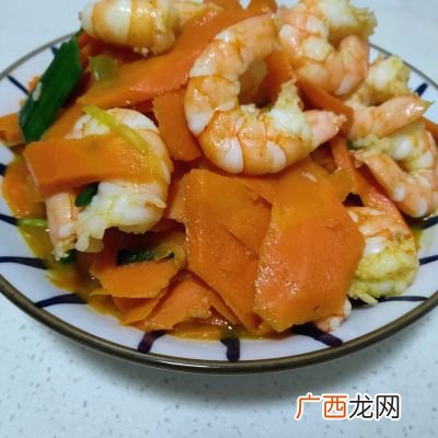 怎么做红萝卜炒虾仁,虾仁胡萝卜的做法？