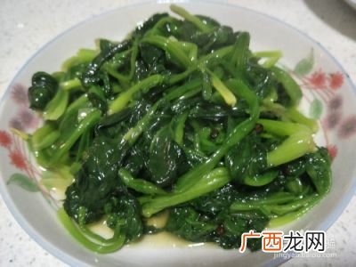 菠菜怎么炒好吃,菠菜炒豆火好吃吗？