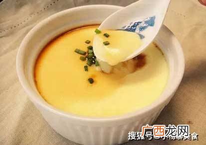 蒸鸡蛋羹用热水还是冷水,蒸鸡蛋羹为什么要用冷开水