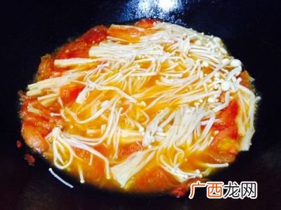 金针菇西红柿怎么做好吃,凉拌金针菇和西红柿最好吃做法？