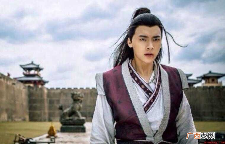 屠苏亦作“屠酥”,“屠苏” 屠苏是什么意思