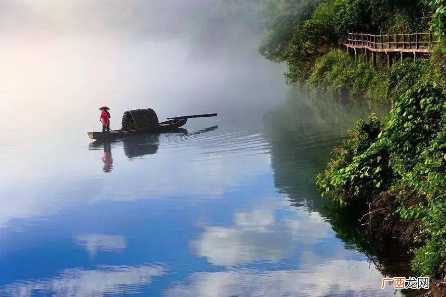 空山松子落幽人应未眠什么意思,是空山松子落还是山空松子落？