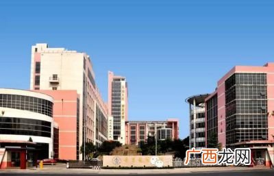 齐鲁医药学院是几本,齐鲁医药学院属于几级?