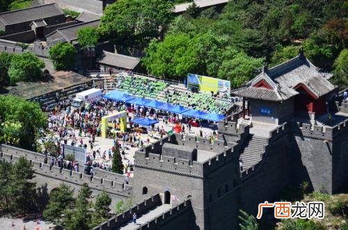 秦岭的起点和终点在哪里,保定离秦岭有多远？