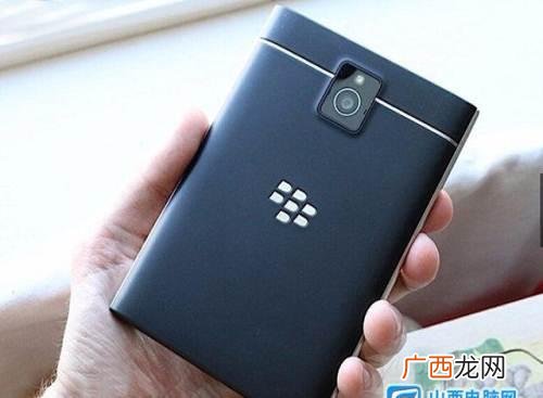 黑莓q30一代二代有什么区别,黑莓平板2代与一代有什么区别?