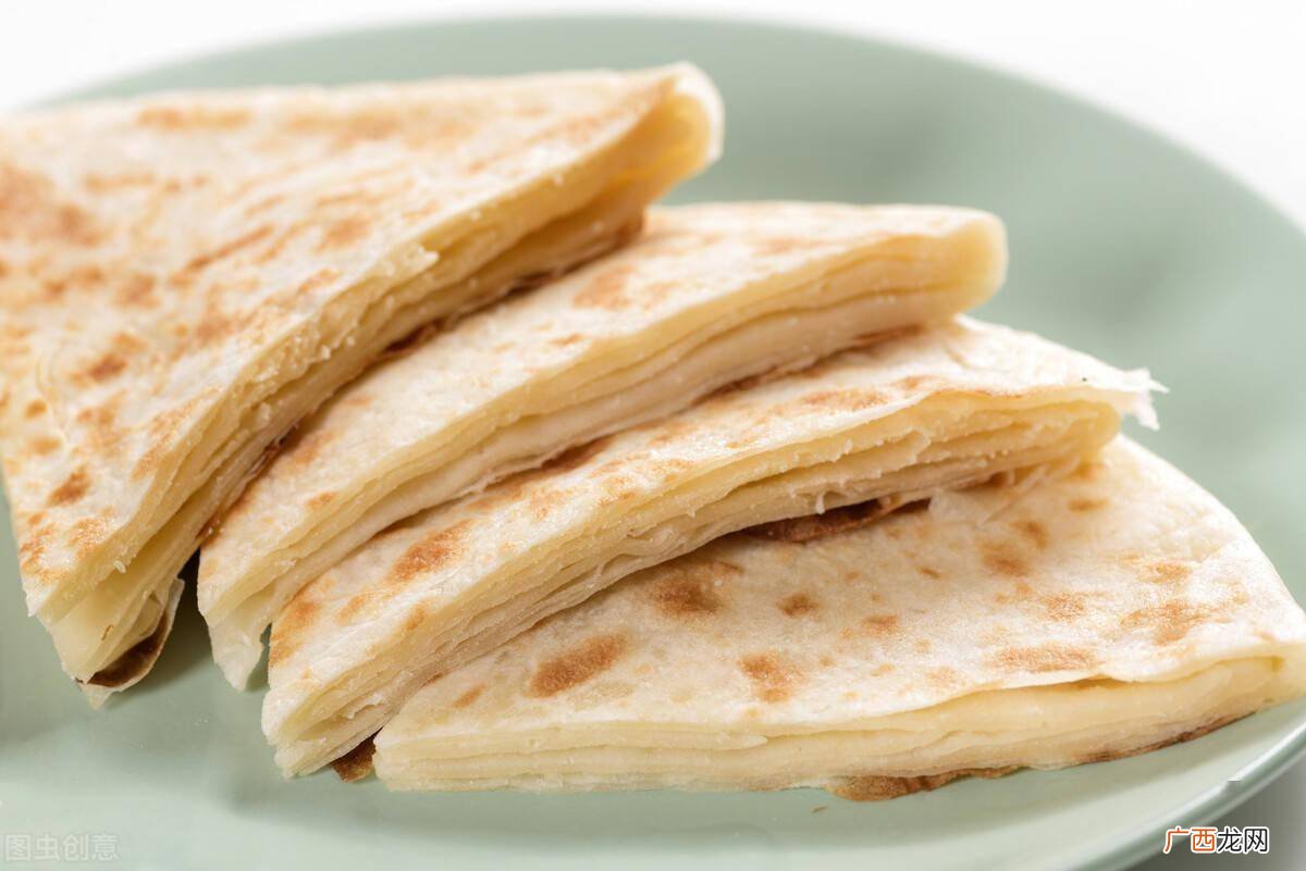 怎样做千层饼又软又分层,千层饼和大饼有什么区别？