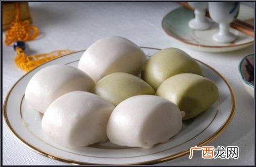 馒头开水蒸还是冷水蒸,热天蒸馍热水和冷水蒸哪个好？