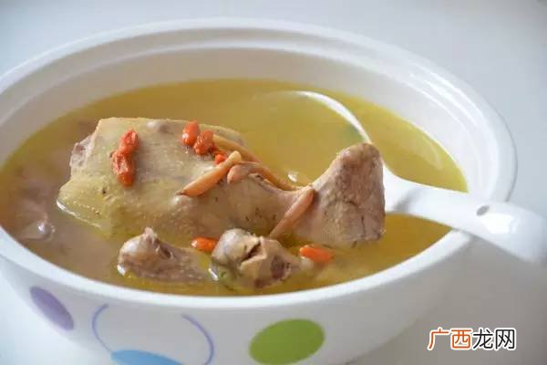 鸽子怎么炖,煮鸽子汤的做法？