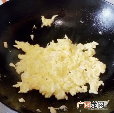 剩饭怎么做好吃,吃剩的米饭除了做蛋炒饭还有什么美味简单的做法么？