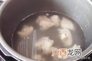 怎样炖猪蹄汤才更好喝,怎样炖猪蹄汤？