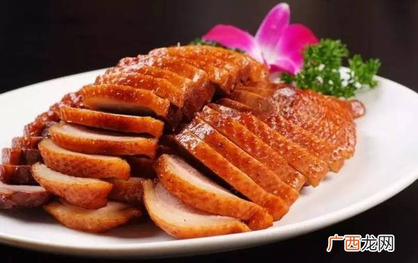 水鸭子怎么做才好吃,鸭子焯水多长时间？