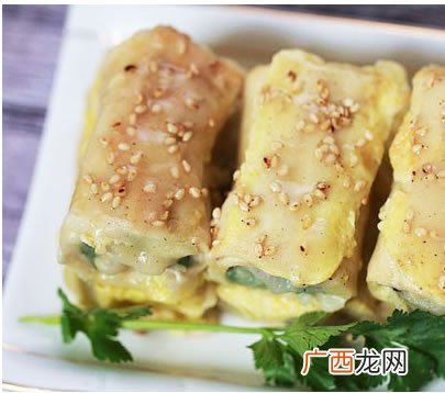锅贴卷子的做法,东北煎炸菜的做法？