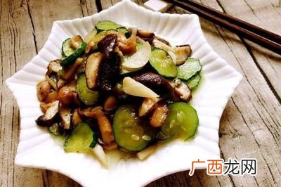 素炒香菇怎么做,干香菇素炒怎么做好吃？