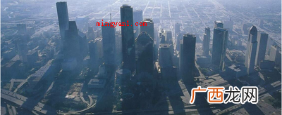 中国海域沿岸地区较大的经济中心 休斯顿在美国的哪个州？