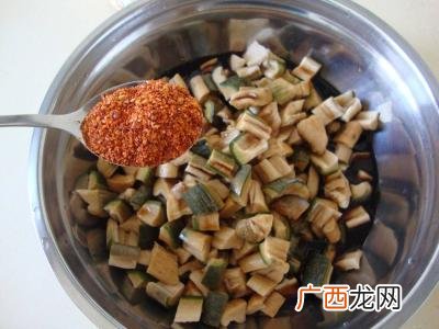 咸菜怎么腌制方法,淹咸菜的好方法？