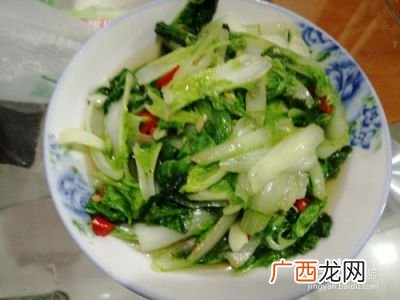水白菜怎么炒好吃,低脚白菜怎么煲汤水？