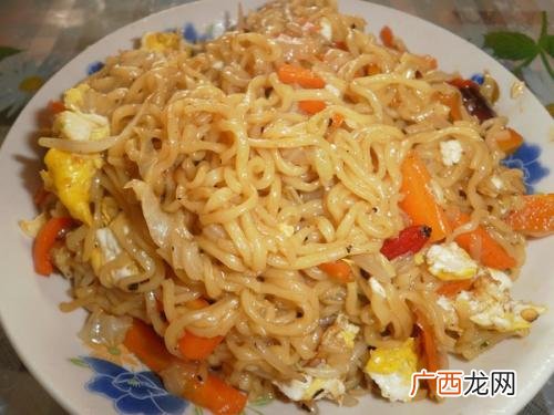 泡面怎么炒,炒方便面最正宗做法？