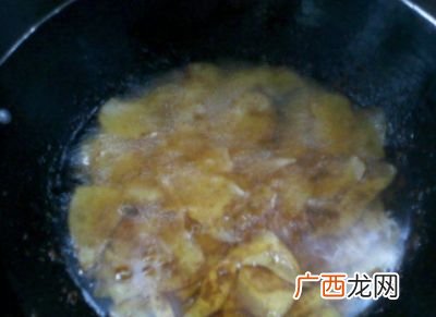 炸土豆块的调料怎么弄,跪求炸土豆片用的酱汁秘方？